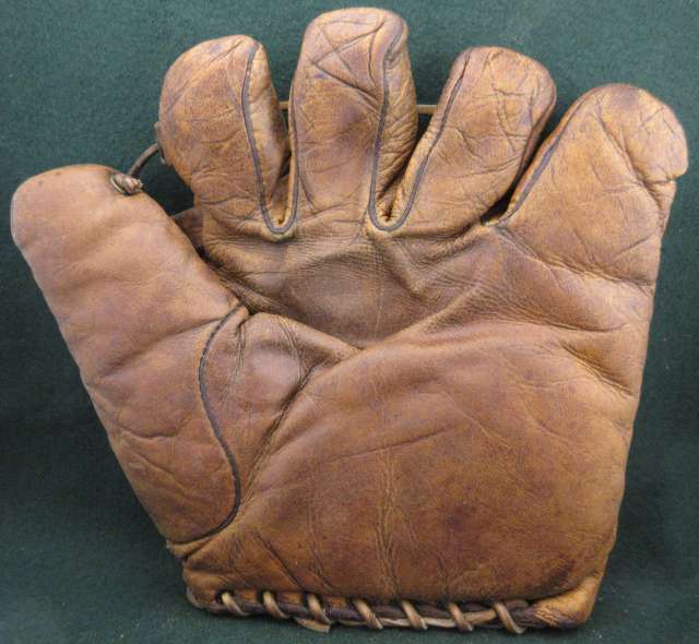 Ken Wel Grommet Fingers Front