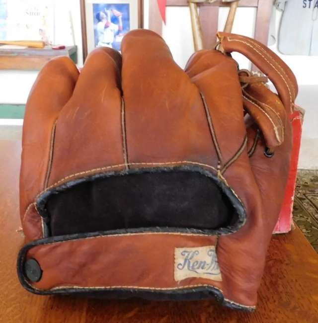 Terry Moore Ken Wel 539 Back