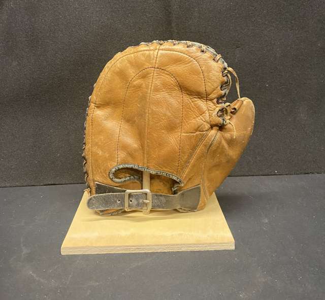 Lou Gehrig JC Higgins 1692 Back