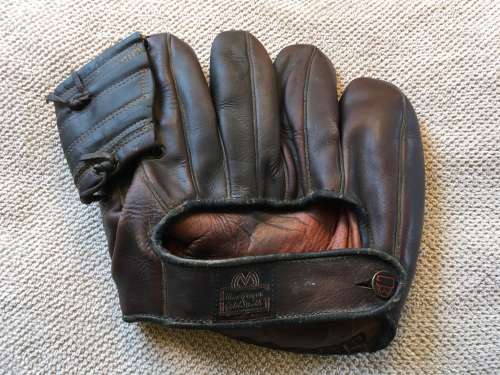 Bobby Doerr MacGregor Goldsmith XG Back