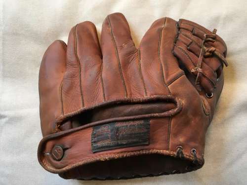 Bobo Buck Newsom MacGregor Goldsmith XPL Back