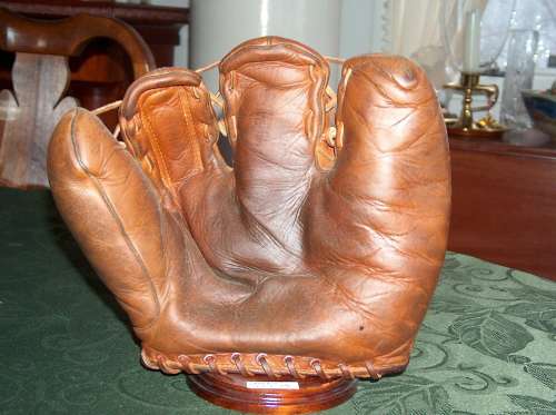 MG Snare MacGregor Goldsmith Front