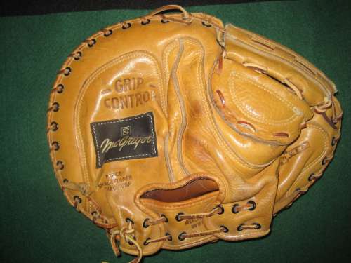 Dick Brown Brunswick MacGregor G176 Back