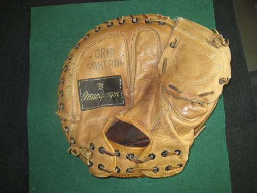 Ken Retzer MacGregor G80J Back