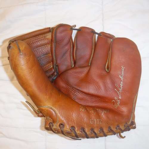 Red Schoendienst MacGregor G112 Front