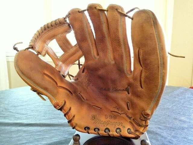 Roberto Clemente Brunswick MacGregor G99 Front