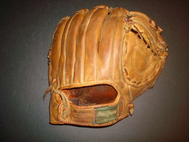 Willie Mays MacGregor G101 Personal Model Back