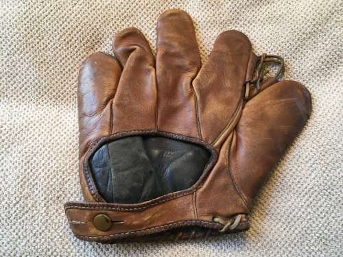 Sam West Marathon Back