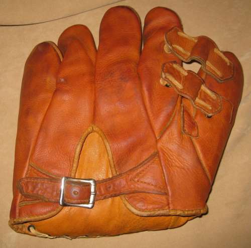 Ernie Bonham McKinnon Back