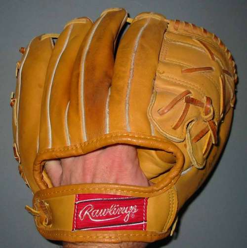 Mickey Mantle Rawlings MM5 Back