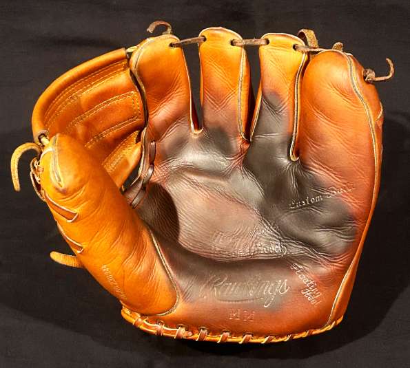 Mickey Mantle Rawlings MM Front