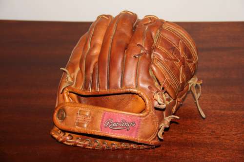 Mickey Mantle Rawlings MM Personal Model Back