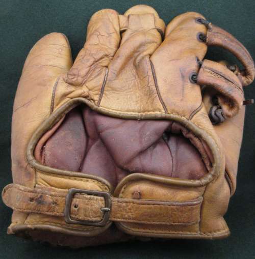 Monte Pearson National MP Back