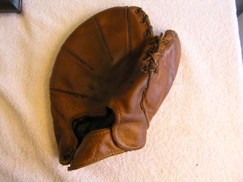 art-shires-nokona-bm80-back-doug