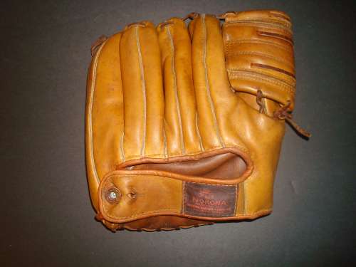 Bob Lemon Nokona G54 Professional Model Back