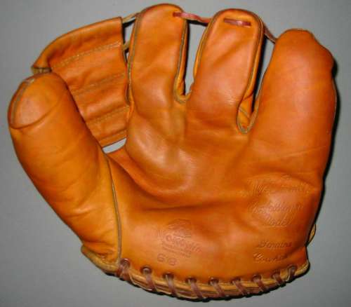 Eddie Chandler Nokona G18 Front