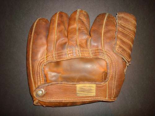 Howard Pollet Nokona G51 Back