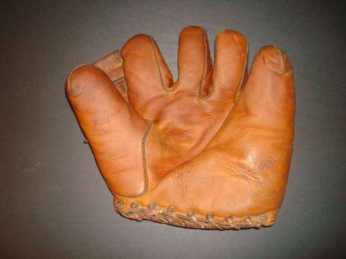 Jelly SoRelle Nokona G11 Front