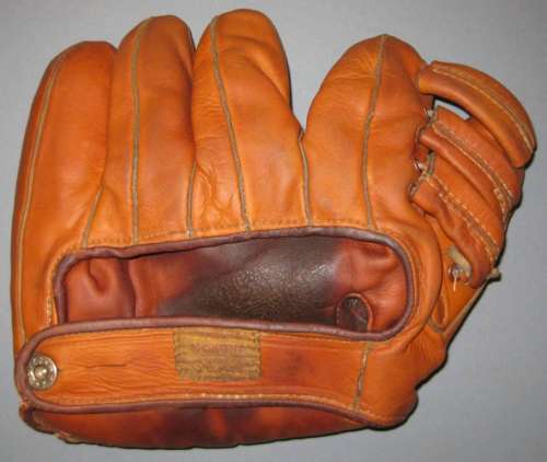 Joff Cross Nokona G33 Back