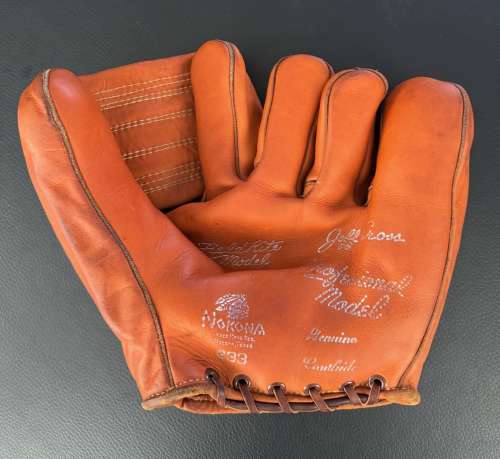 Joff Cross Nokona G33 Front