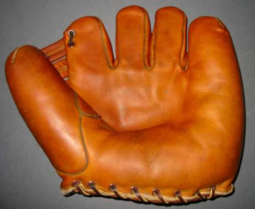 Joff Cross Nokona G33 Front