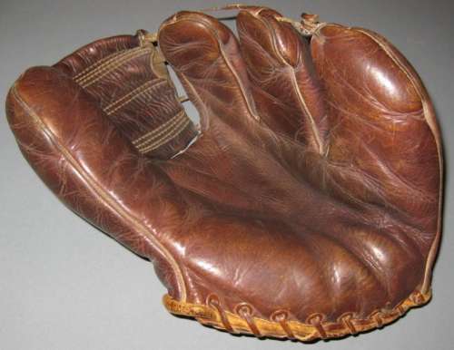 Nokona 3 Finger Brown Front