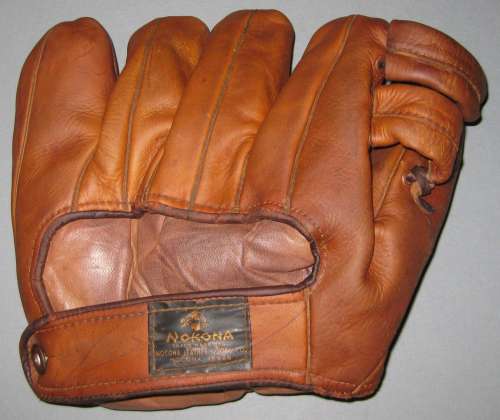 Tony York Nokona G12 Back