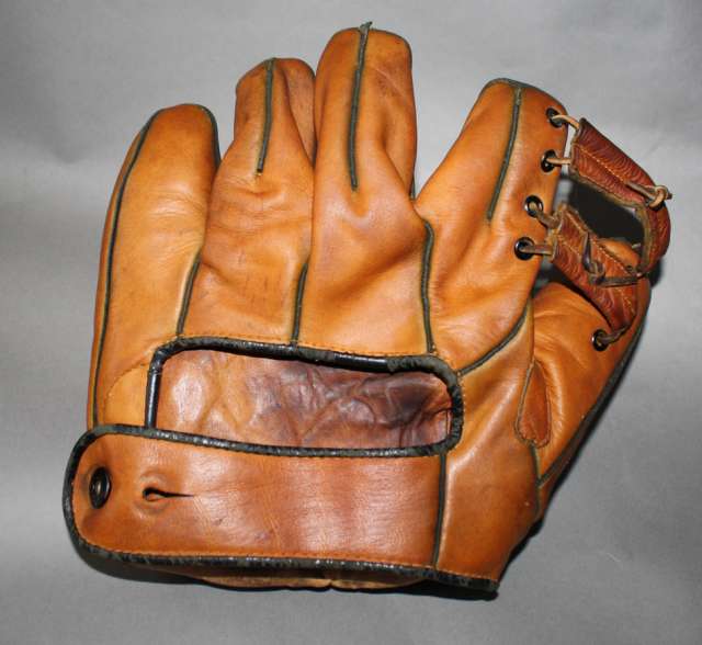 Ival Goodman OK SG84 Back