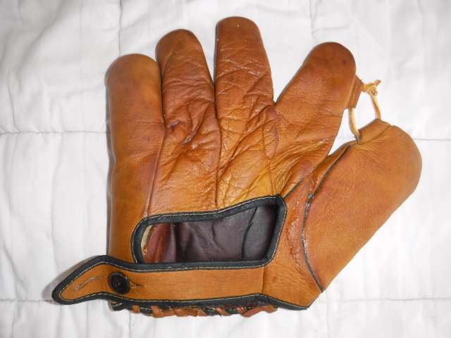 Allyn Stout McClurg 100 Back