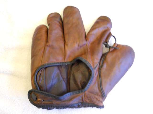 Charlie Hollocher Varsity 621 Back