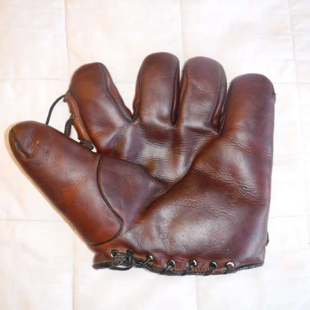 Ed Maynard B&B Sporting Goods 15 Boston Front