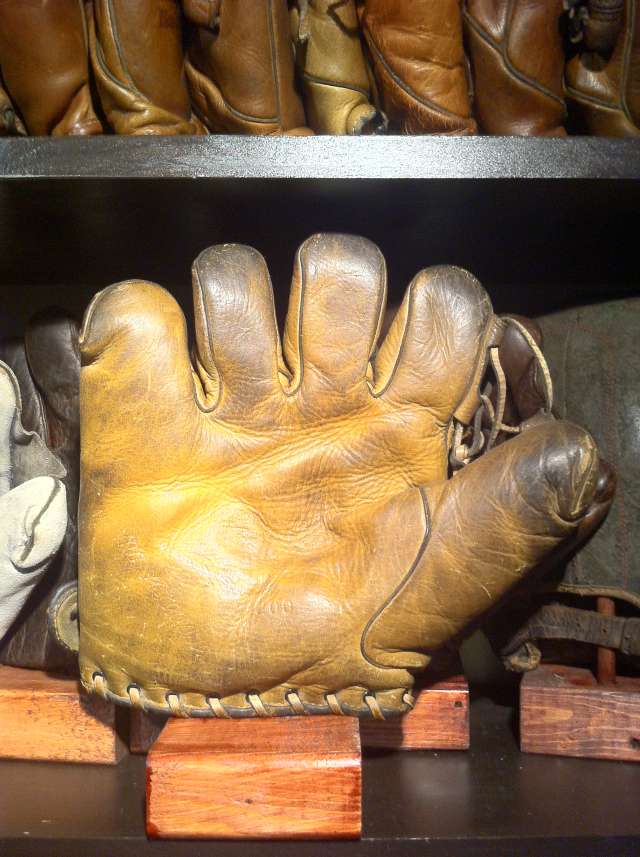 Major League 200 Lefty Front