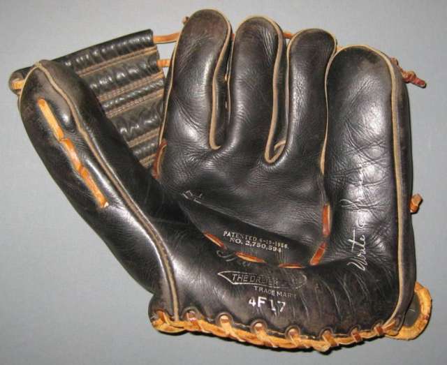 Monte Irvin True Play 4F17 Front