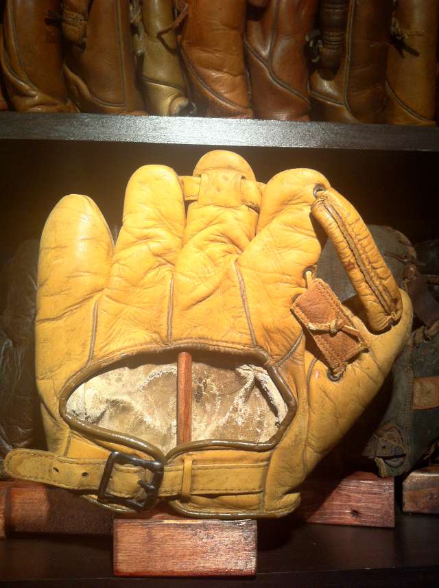 Monte Pearson Iron Arm 60G Back