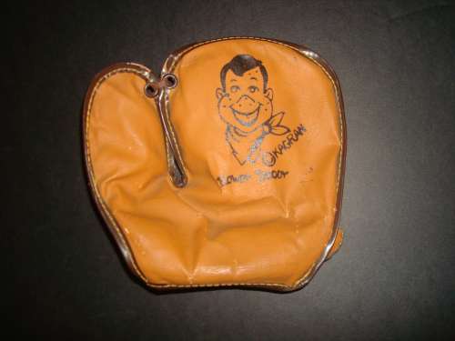 Howdy Doody Mitt Front