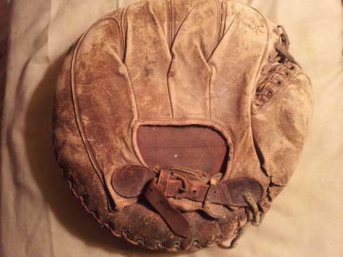 Light Brown Buckle Back Catchers Mitt Back