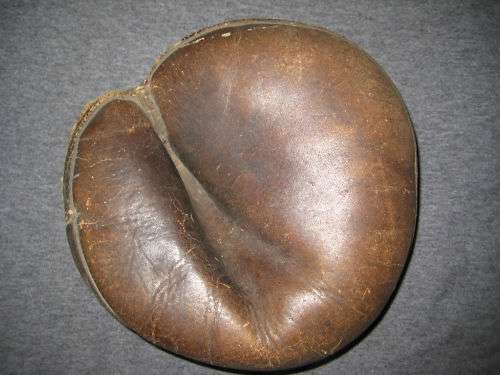 Ratsch Peerless Catchers Mitt Front