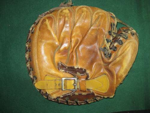 Sammie Dubin Back Carmi