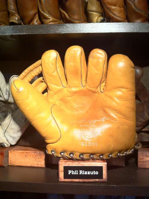 Phil Rizzuto Westerns G1330 Front