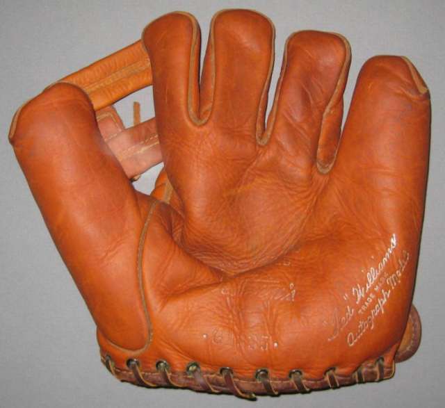 Ted Williams Western's G1335 Front