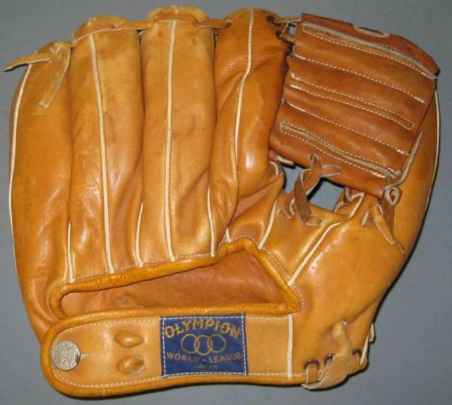 Willie Mays Olympion FG 11 Back