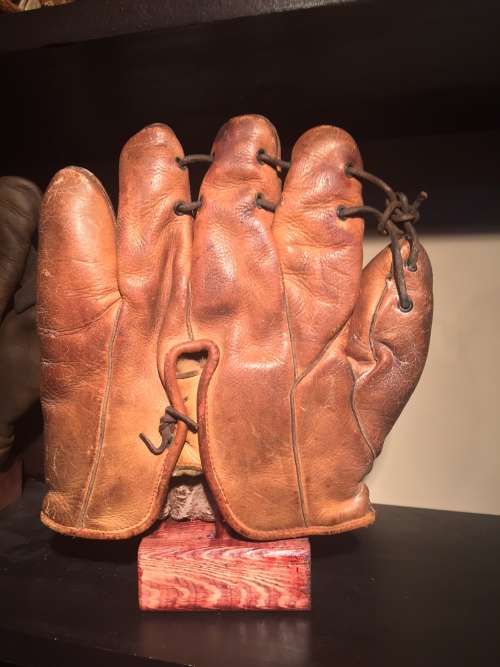 Joe Cronin Pennant 195 Back