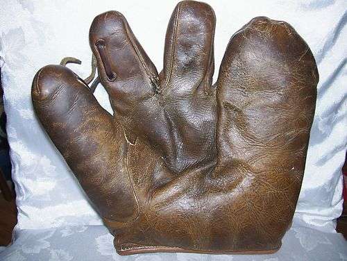 Bill Doak Rawlings Relined Front