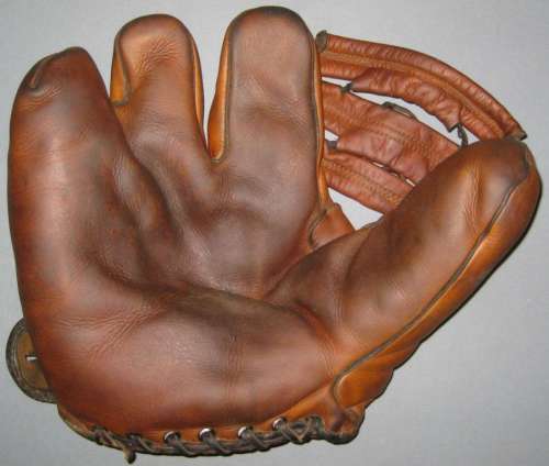 Bob Doerr OK Three Finger Front