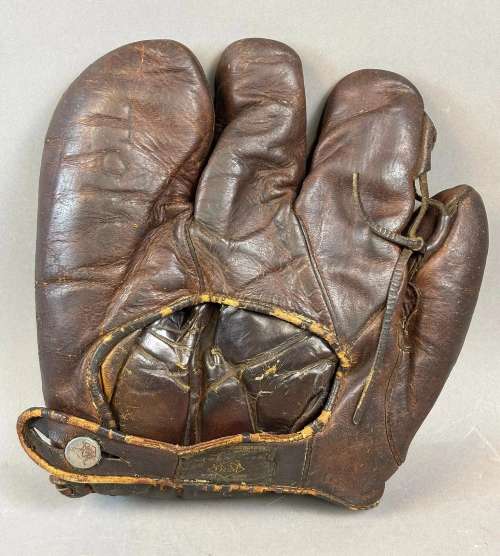 D&M G75 3 Finger Back