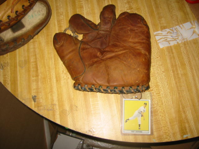 Red Ruffing Wilson 632 Front