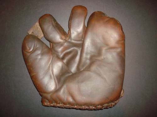 Rogers Hornsby Wilson 632 Front