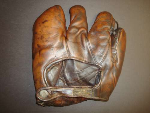 Walter Lutzke D&M G75 3 Back