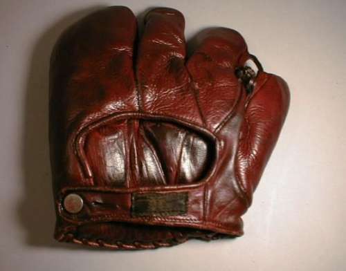 Walter Lutzke D&M Three Finger Back