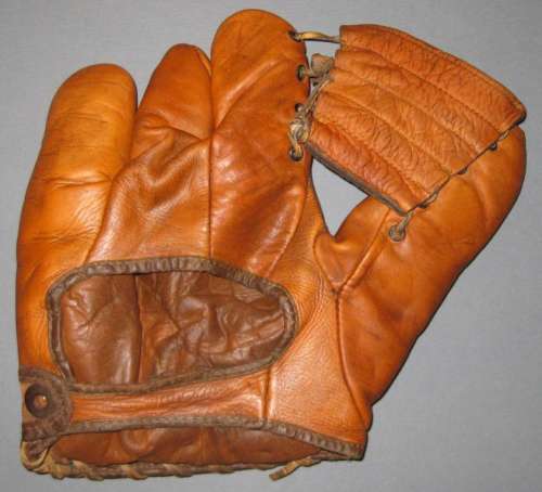 Yale Three Finger Back